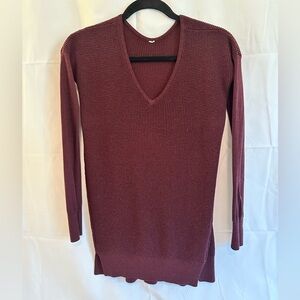 Lululemon knit thumb hole tunic in maroon